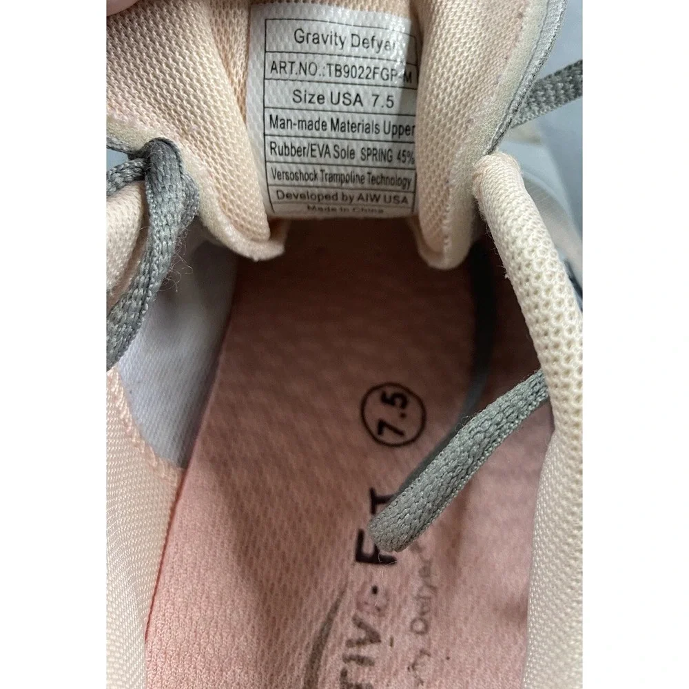 Gravity Defyer Gdefy Shoes Womens‎ 7.5 Gray Pink Ion Walking Sneakers Comfort